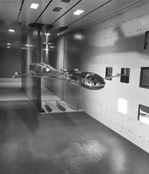 模型飞行试验，探索蓝天之上的无限潜力